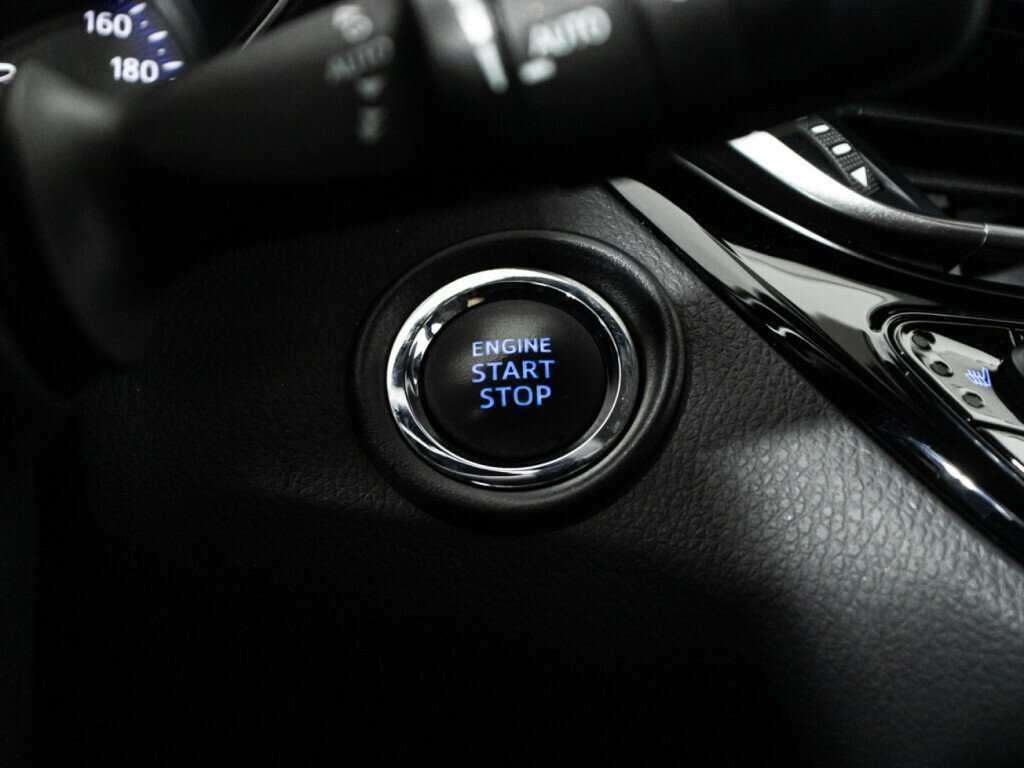 Купить Toyota C-HR, 2020, 108 637 км, фото №18