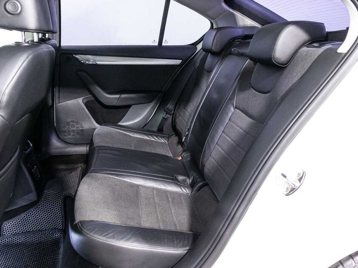 Купить Skoda Octavia, 2013, 172 525 км, фото №10
