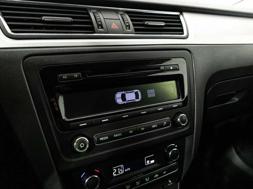 Купить Skoda Rapid, 2015, 169 102 км, фото №15