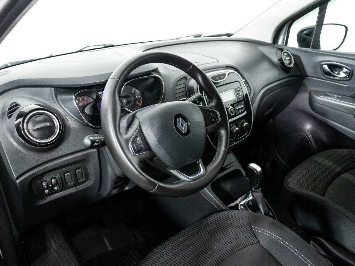 Купить Renault Kaptur, 2017, 83 636 км, фото №11