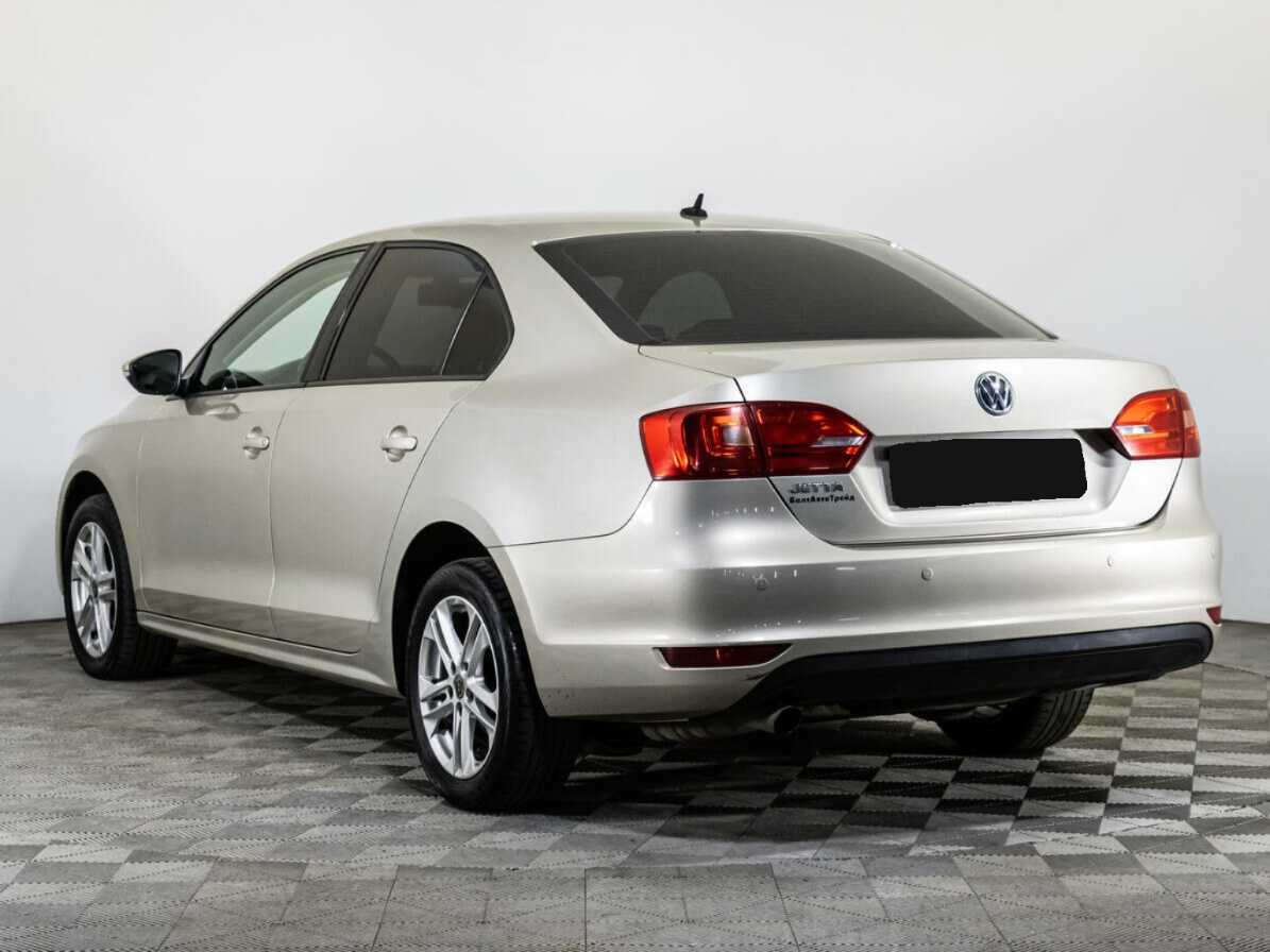 Купить Volkswagen Jetta, 2012, 200 639 км, фото №6