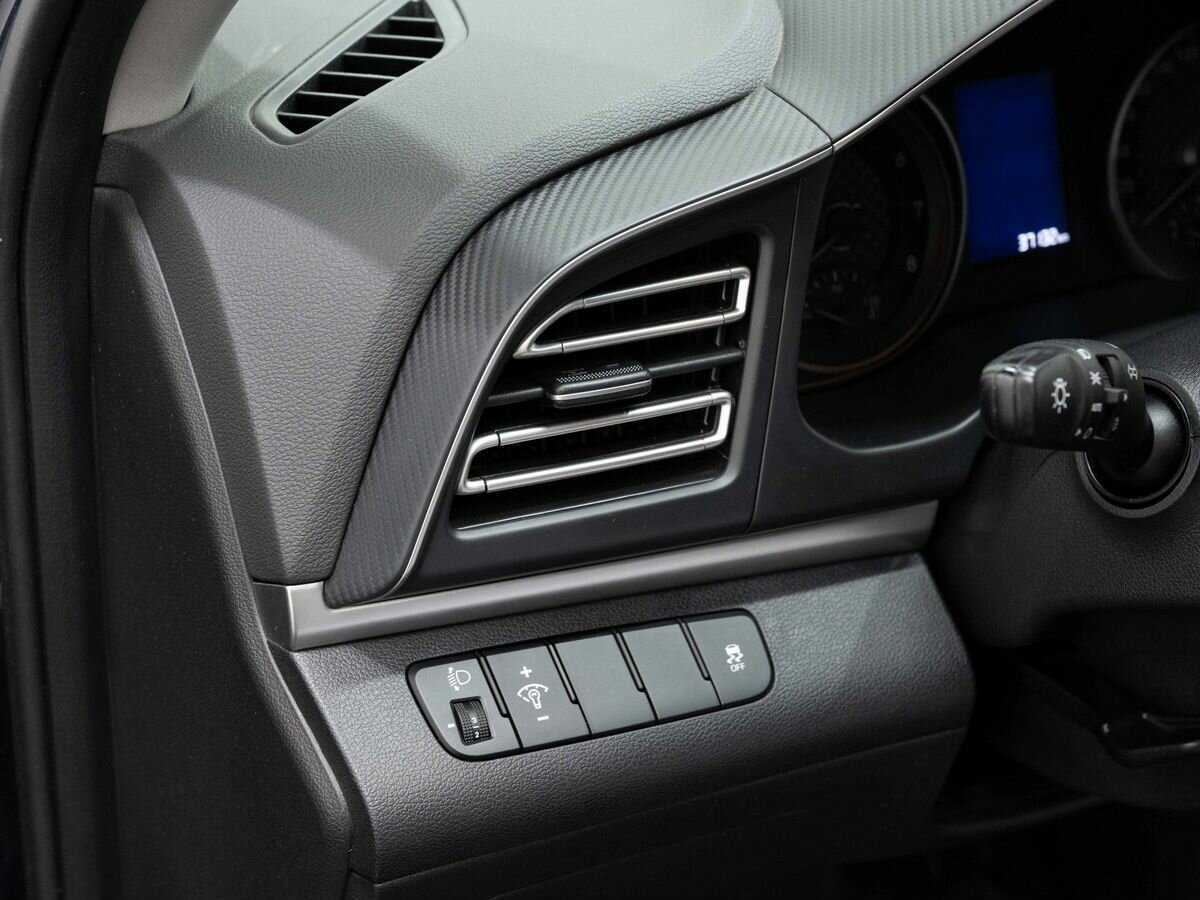 Купить Hyundai Elantra, 2020, 37 071 км, фото №20