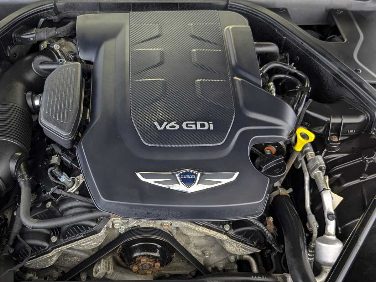 Купить Hyundai Genesis, 2015, 88 628 км, фото №9