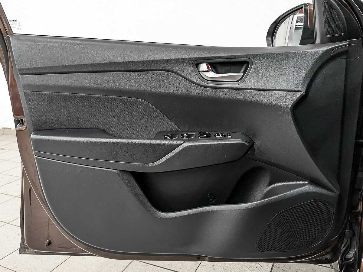 Купить Hyundai Solaris, 2021, 62 878 км, фото №19