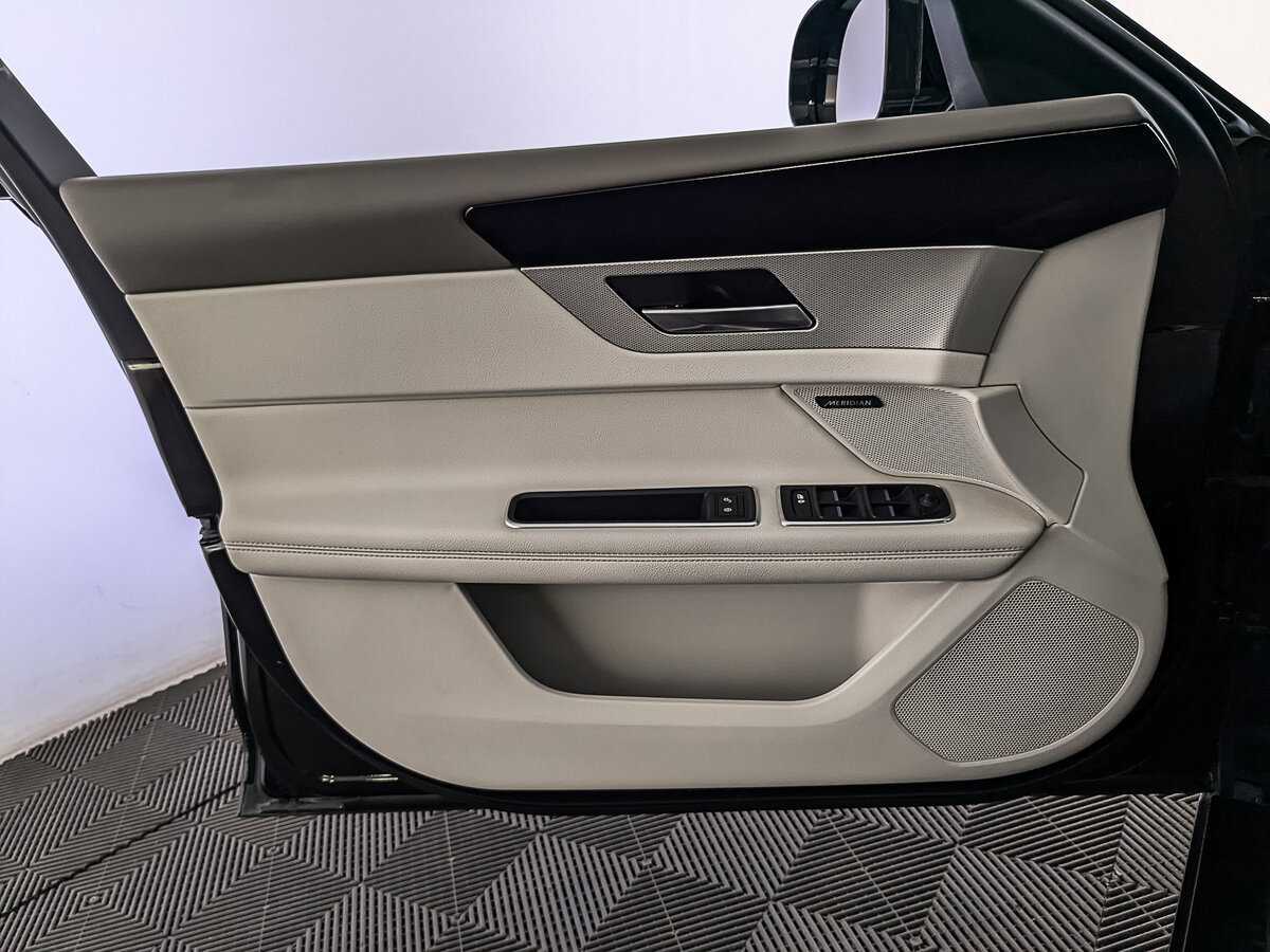 Купить Jaguar XF, 2018, 31 669 км, фото №19