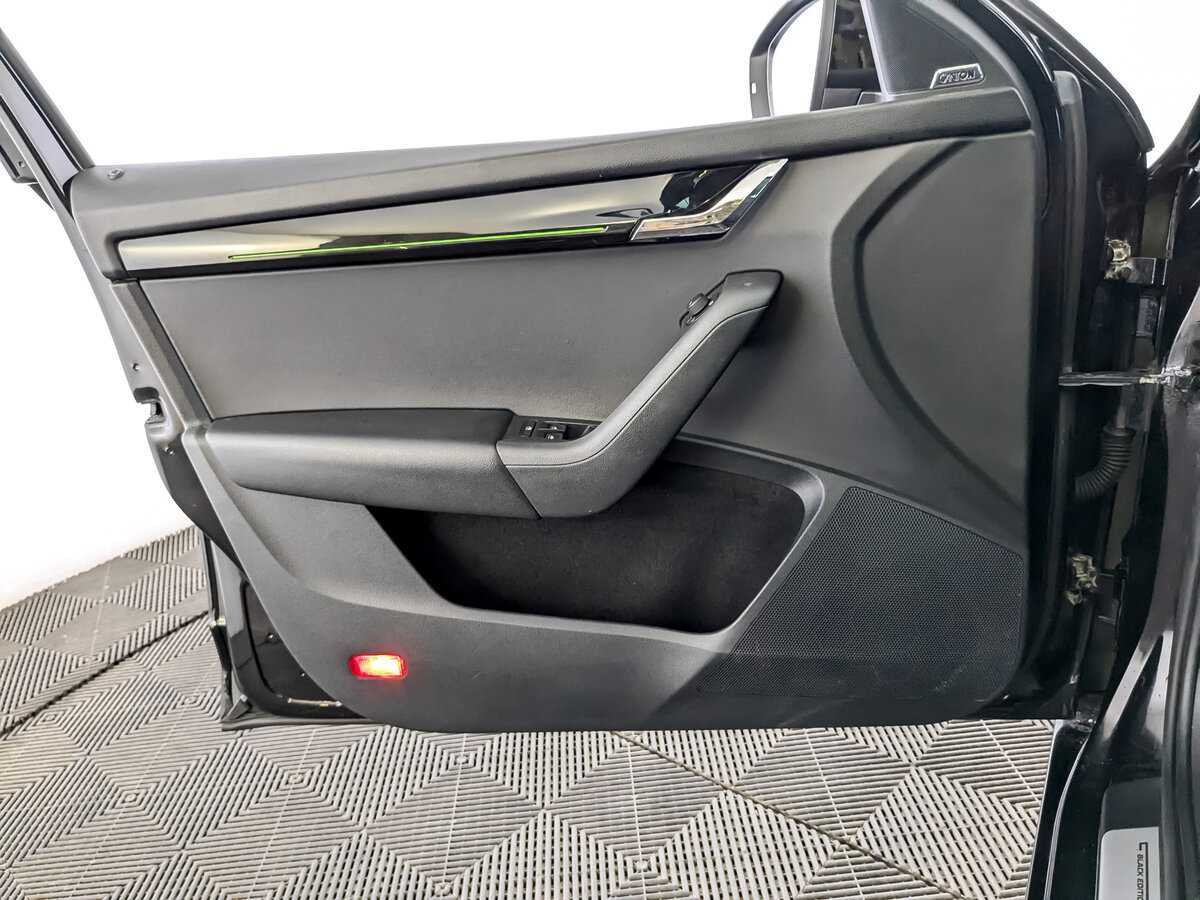 Купить Skoda Octavia, 2019, 129 242 км, фото №19