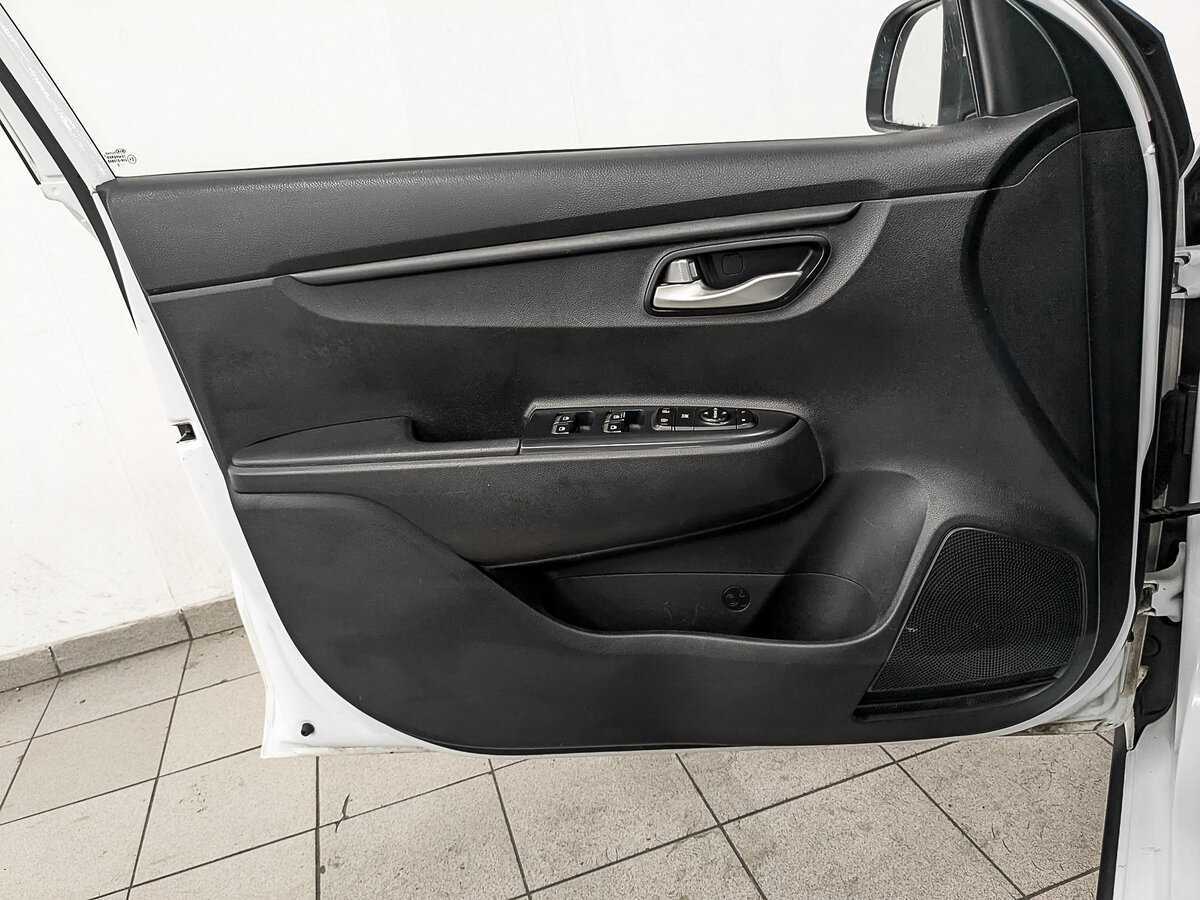 Купить Kia Rio X-Line, 2020, 204 644 км, фото №16