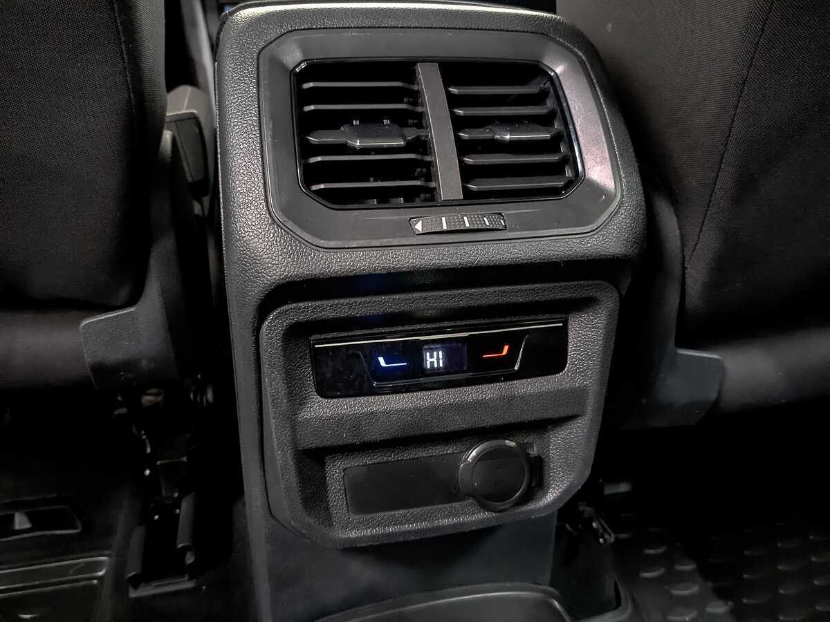 Купить Volkswagen Tiguan, 2021, 154 398 км, фото №23