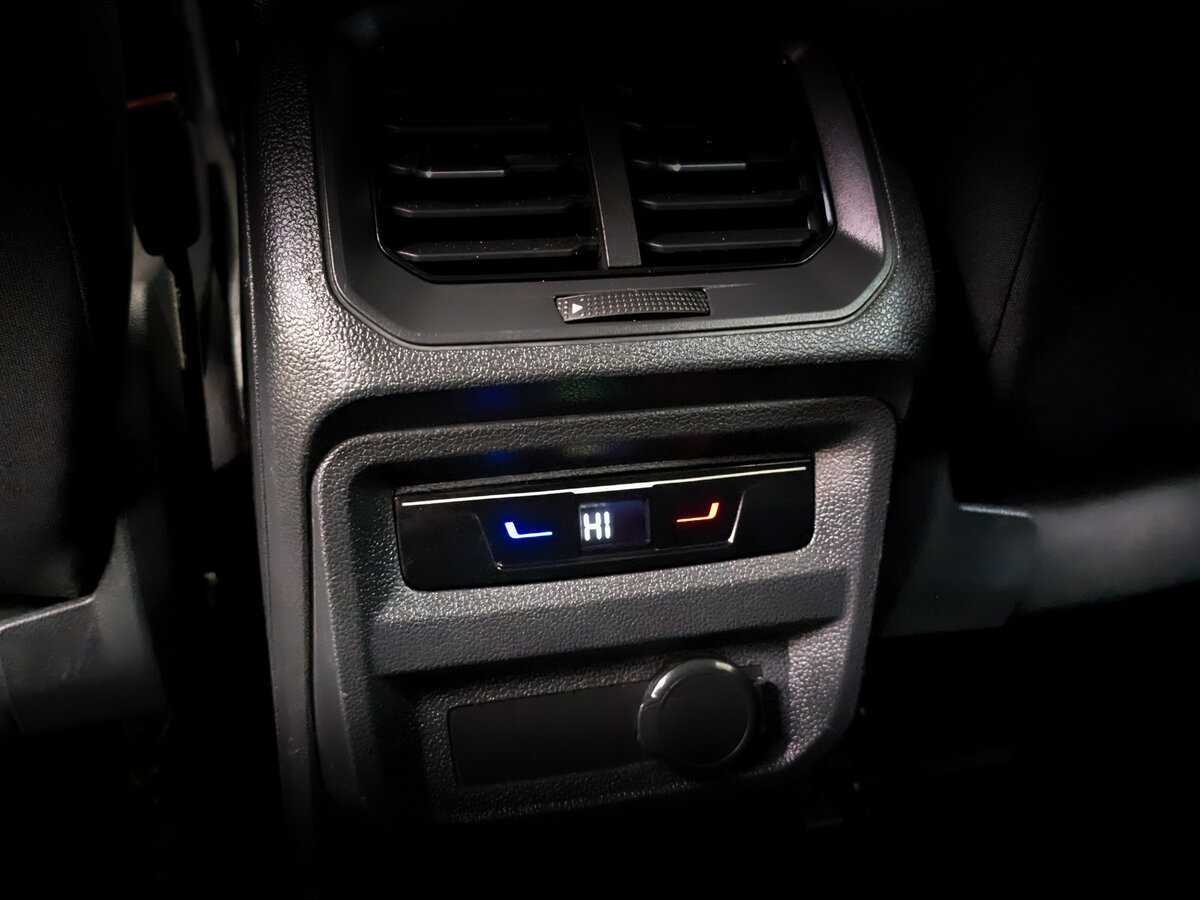 Купить Volkswagen Tiguan, 2021, 125 676 км, фото №26