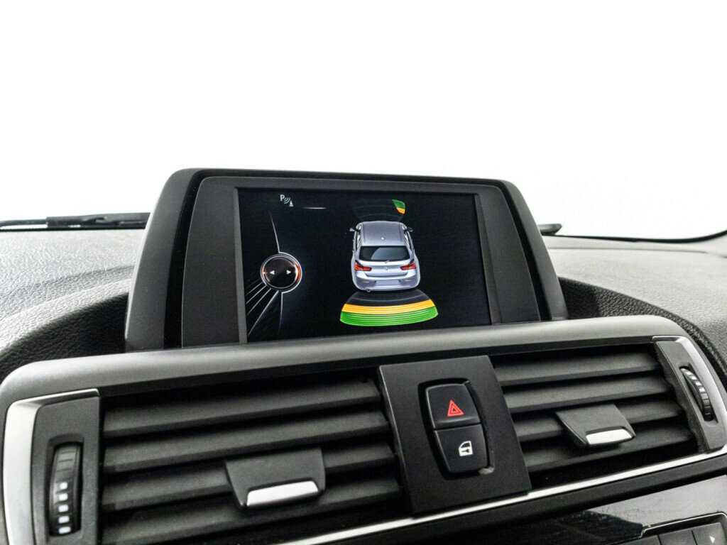 Купить BMW 1 серии 120i, 2016, 172 177 км, фото №15