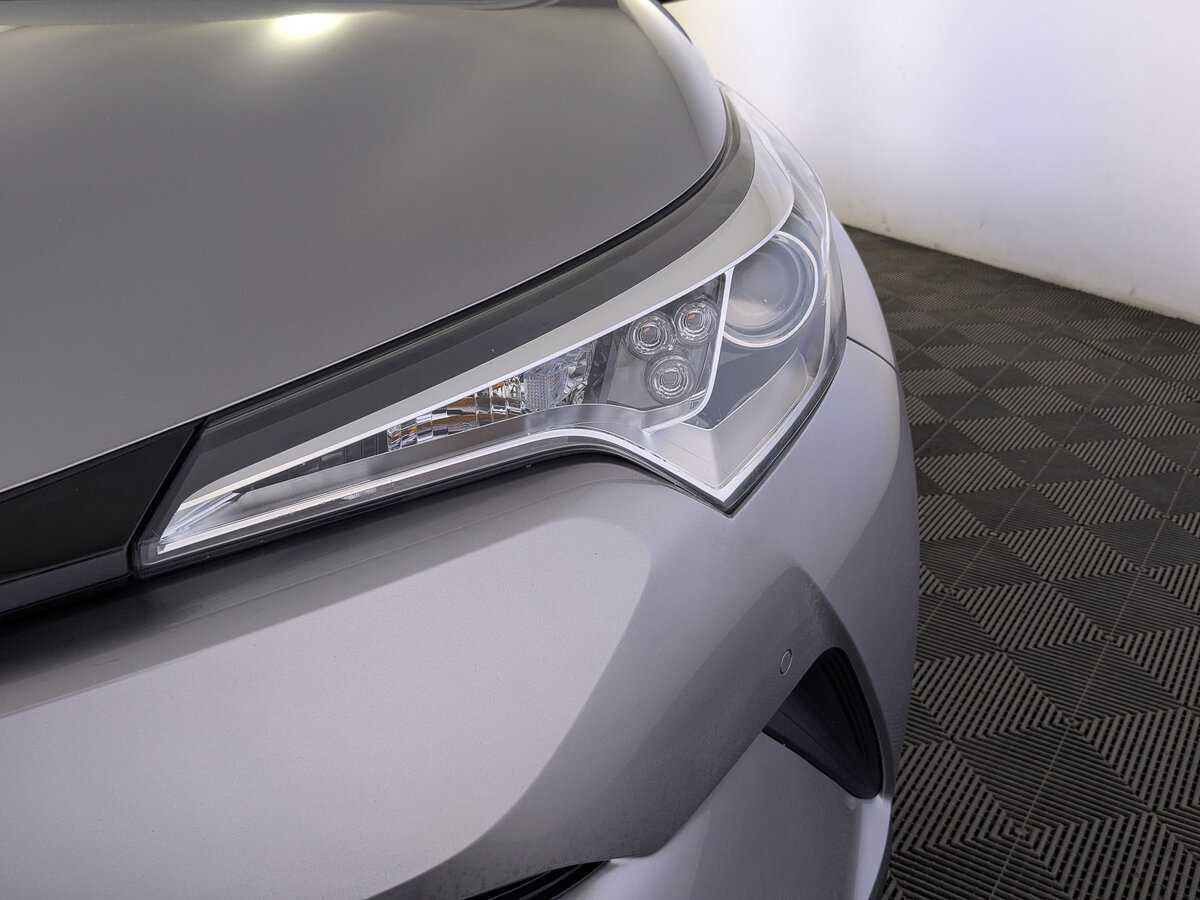 Купить Toyota C-HR, 2017, 78 089 км, фото №11