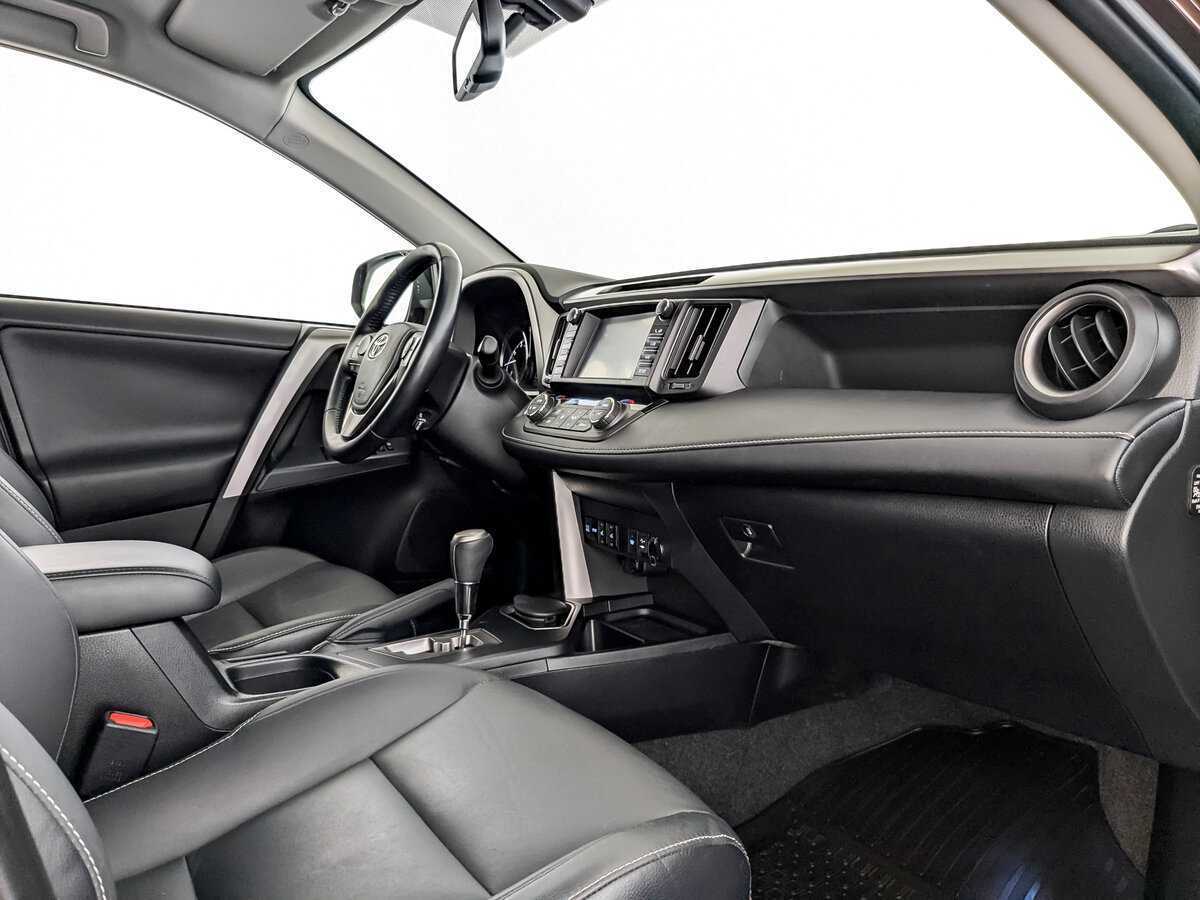 Купить Toyota RAV4, 2017, 65 720 км, фото №11