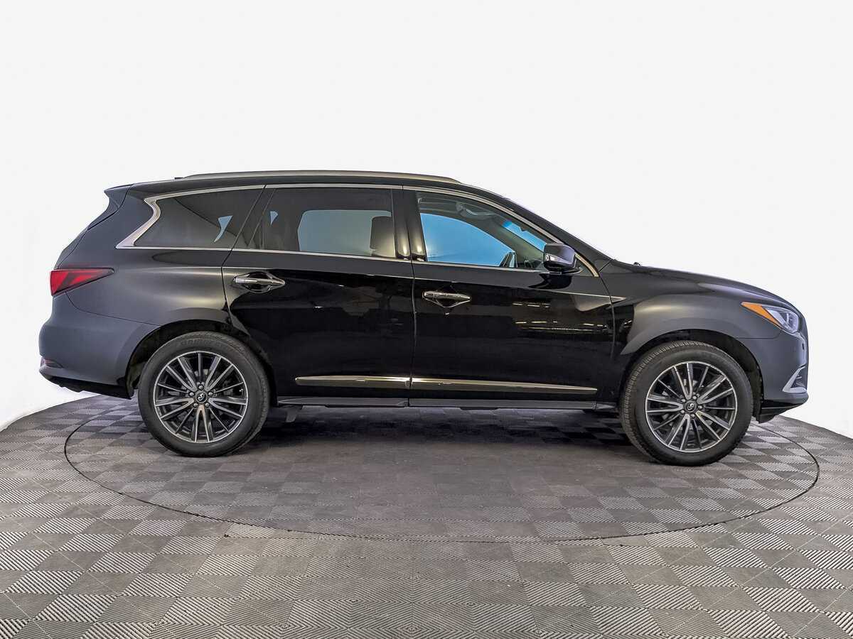 Купить Infiniti QX60, 2018, 105 000 км, фото №4