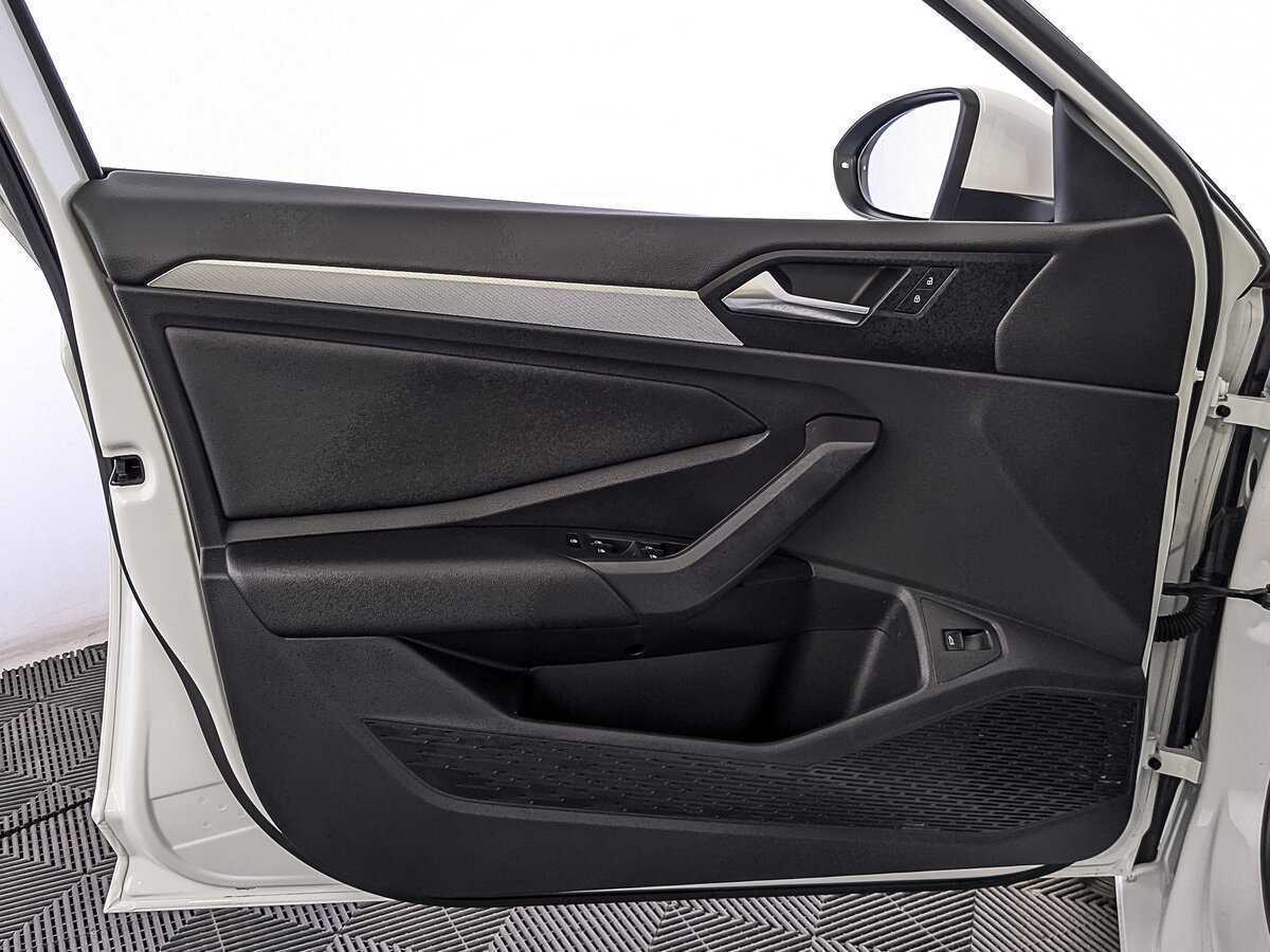 Купить Volkswagen Jetta, 2020, 53 251 км, фото №18