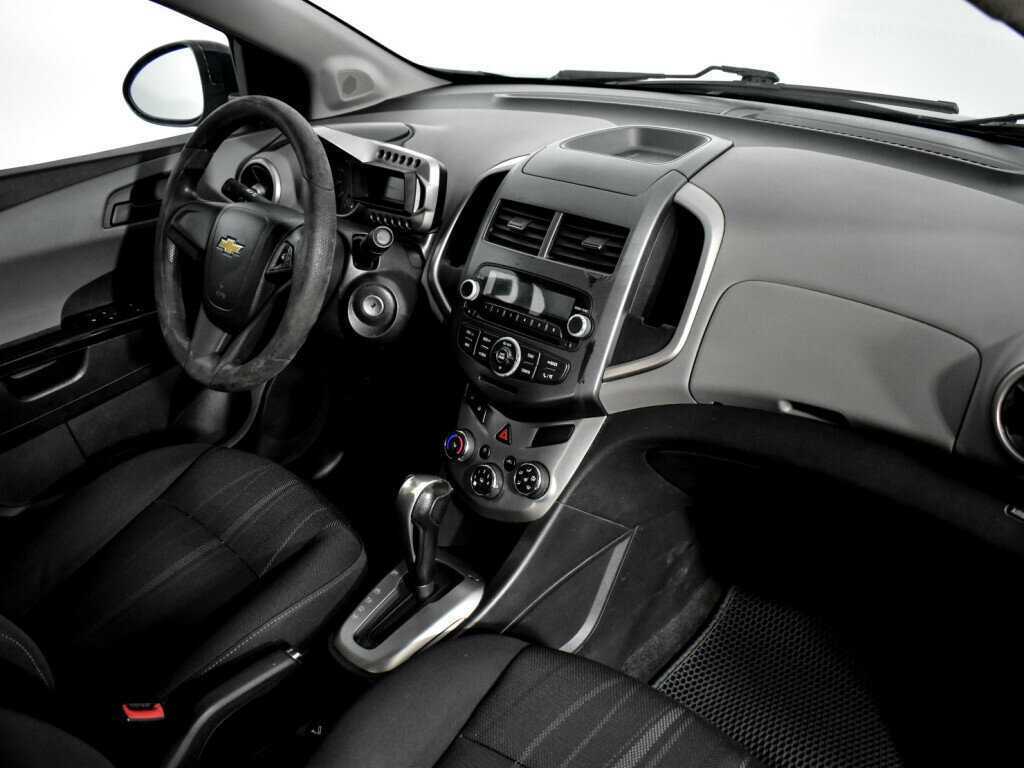 Купить Chevrolet Aveo, 2013, 206 100 км, фото №13