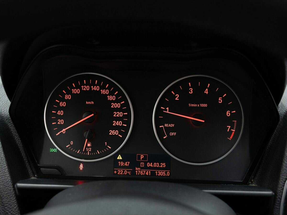 Купить BMW 1 серии 116i, 2013, 176 741 км, фото №13