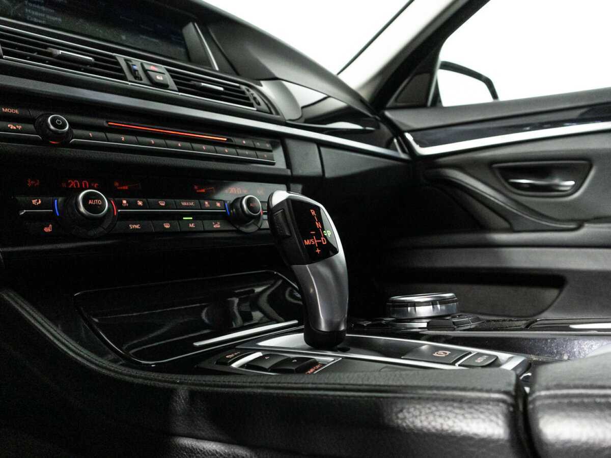 Купить BMW 5 серии 528i xDrive, 2014, 224 261 км, фото №21