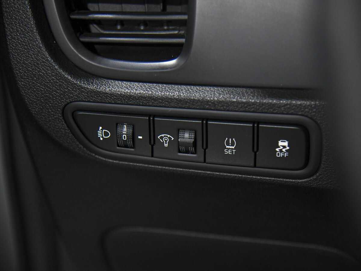 Купить Kia Rio X-Line, 2018, 83 331 км, фото №13