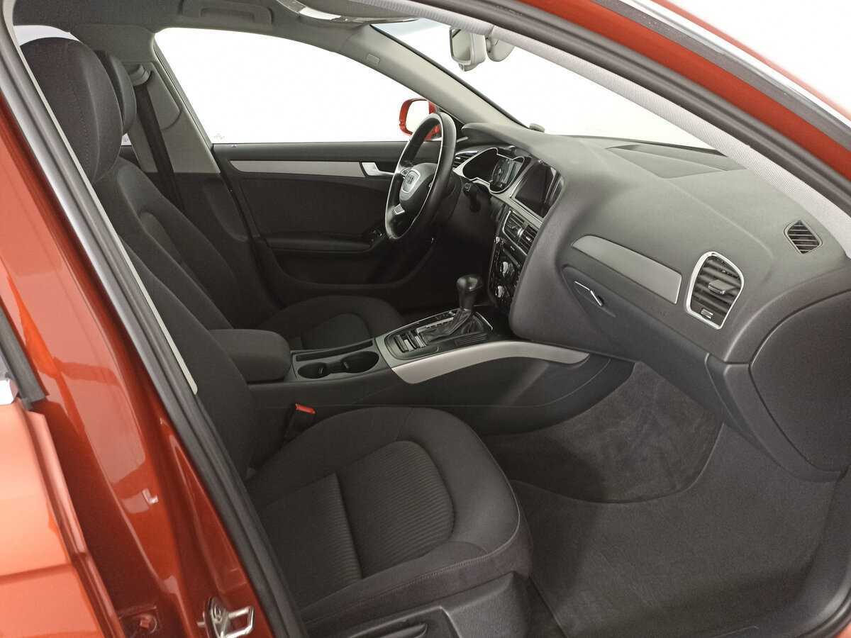 Купить Audi A4, 2012, 160 689 км, фото №8
