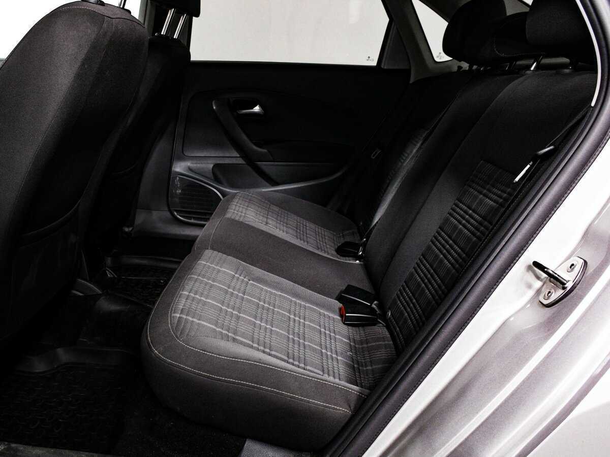 Купить Volkswagen Polo, 2017, 58 996 км, фото №12