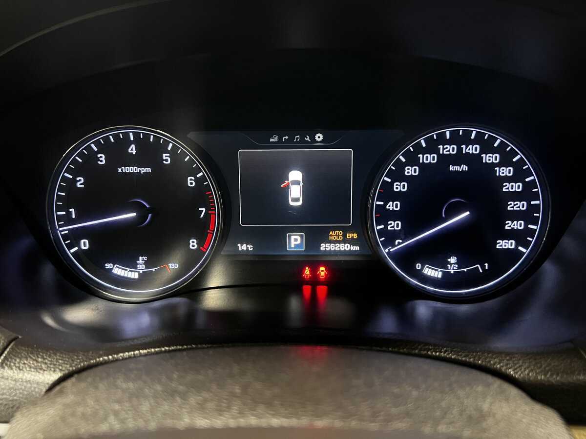 Купить Hyundai Genesis, 2014, 256 260 км, фото №13