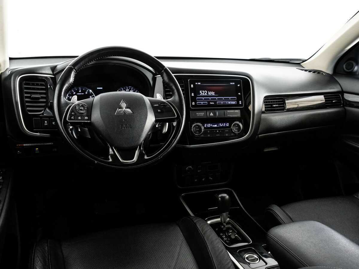 Купить Mitsubishi Outlander, 2018, 204 456 км, фото №9