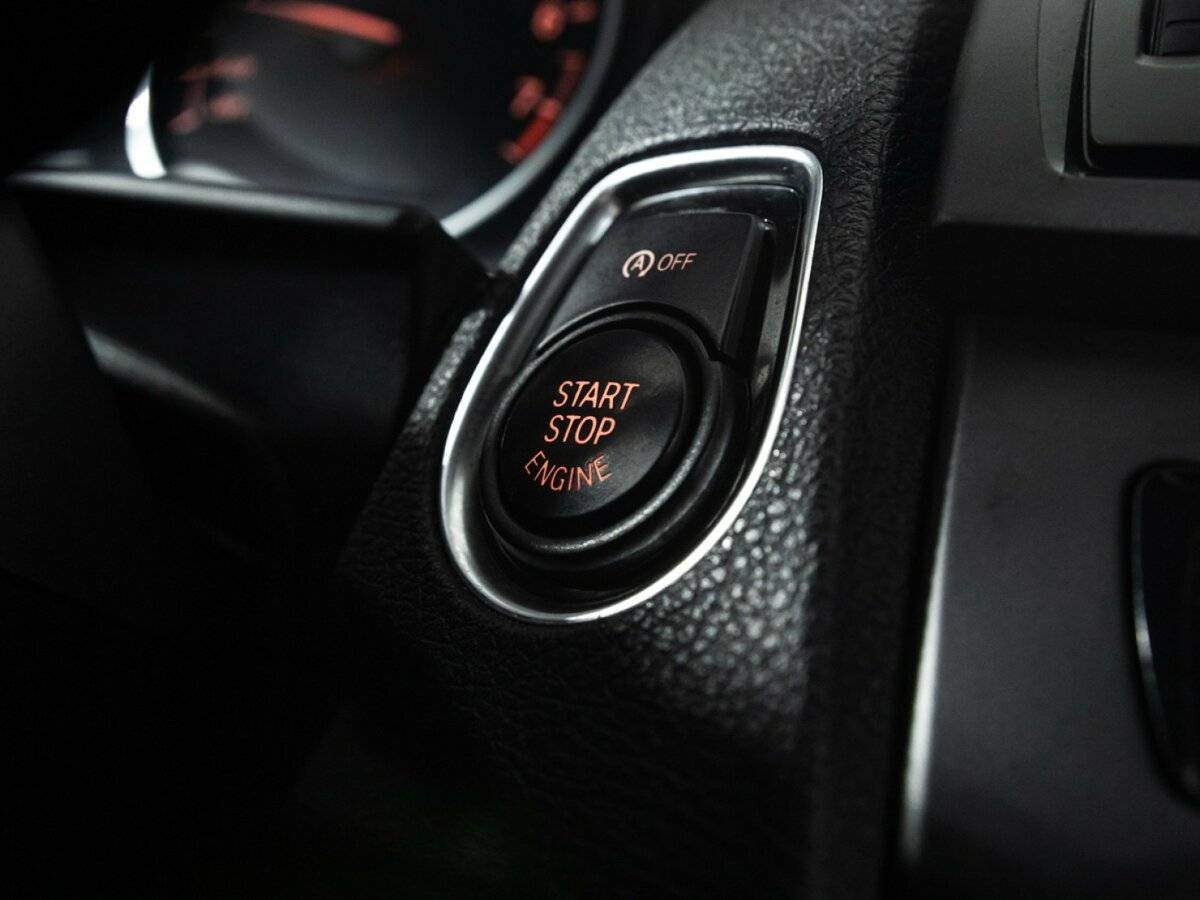 Купить BMW 1 серии 116i, 2013, 196 427 км, фото №18