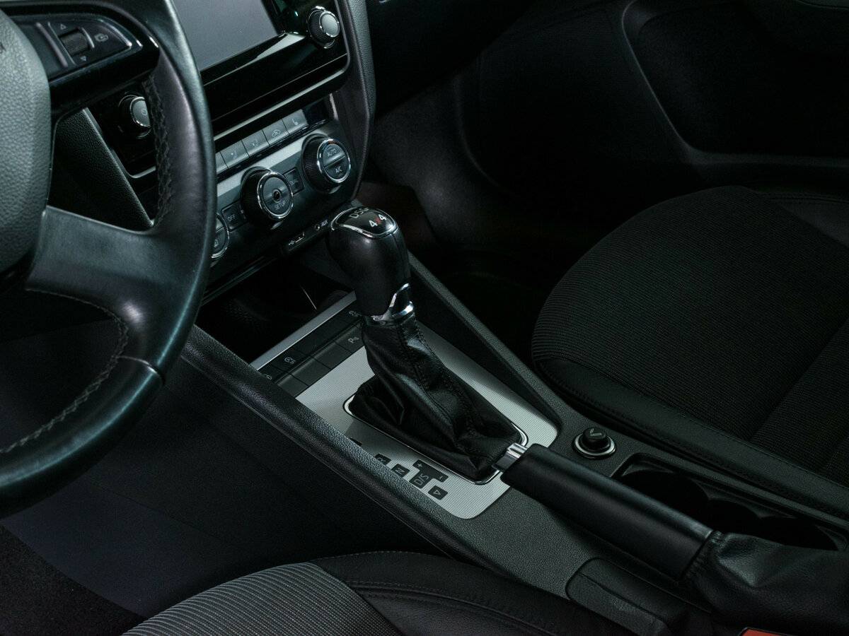 Купить Skoda Octavia, 2014, 191 000 км, фото №14