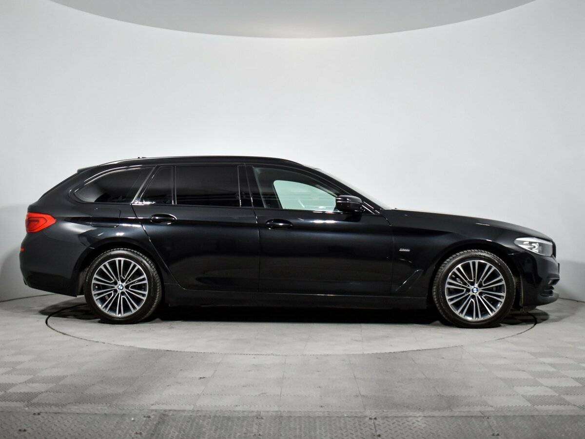 Купить BMW 5 серии 520d, 2017, 118 260 км, фото №4