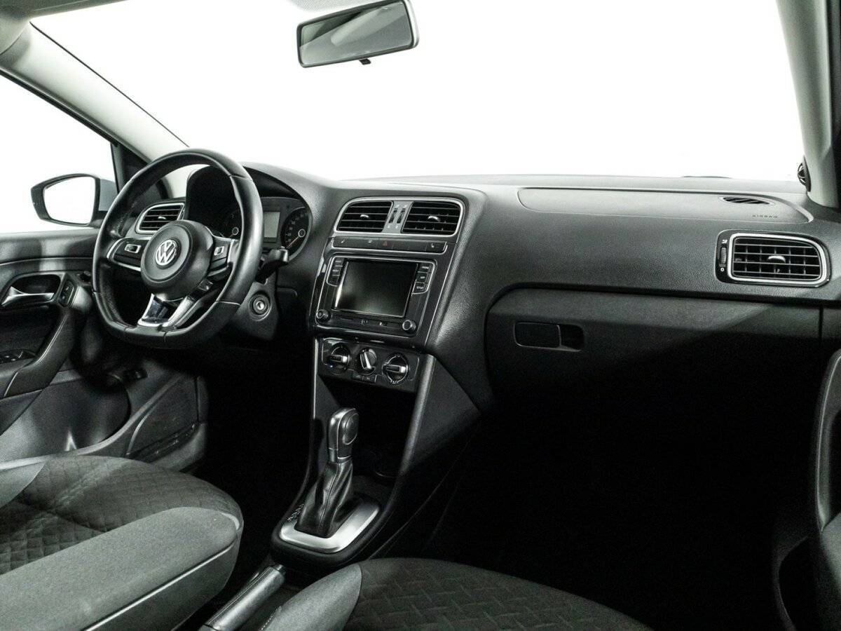 Купить Volkswagen Polo, 2018, 136 113 км, фото №9