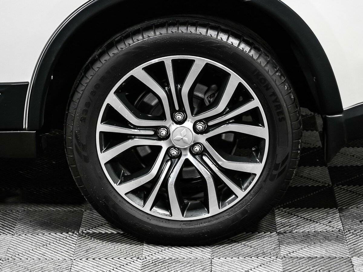 Купить Mitsubishi Outlander, 2017, 72 468 км, фото №14