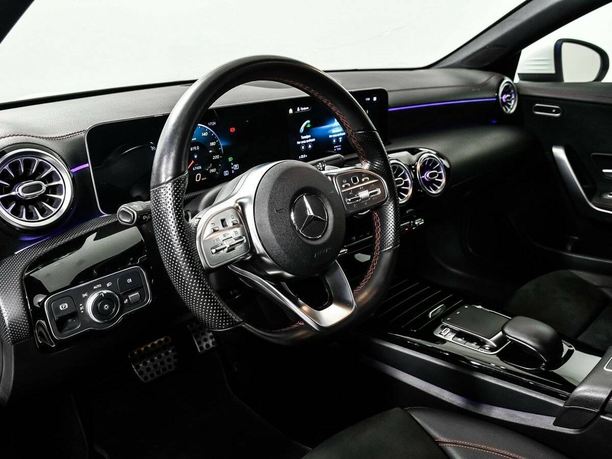 Купить Mercedes-Benz CLA 200, 2019, 66 210 км, фото №13