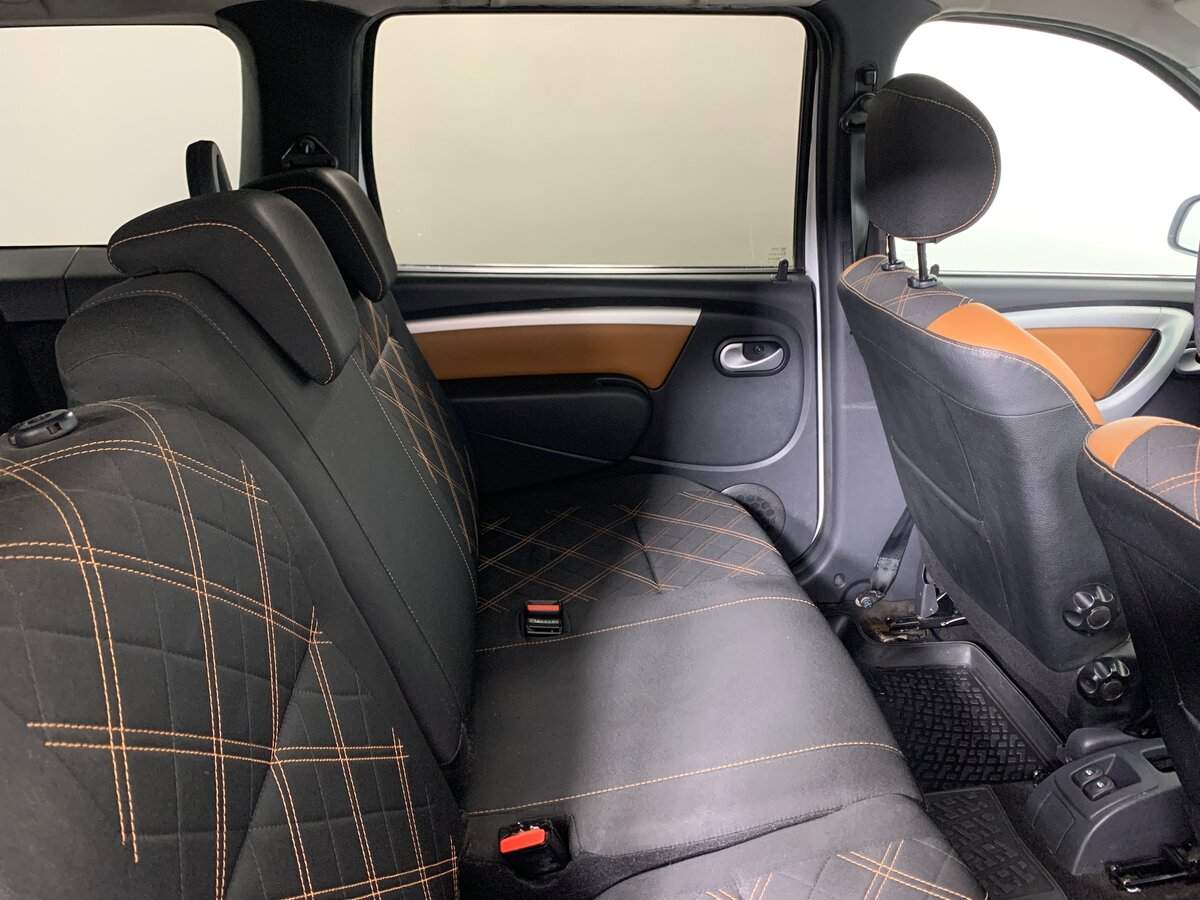 Купить Lada (ВАЗ) Largus Cross, 2018, 245 085 км, фото №17