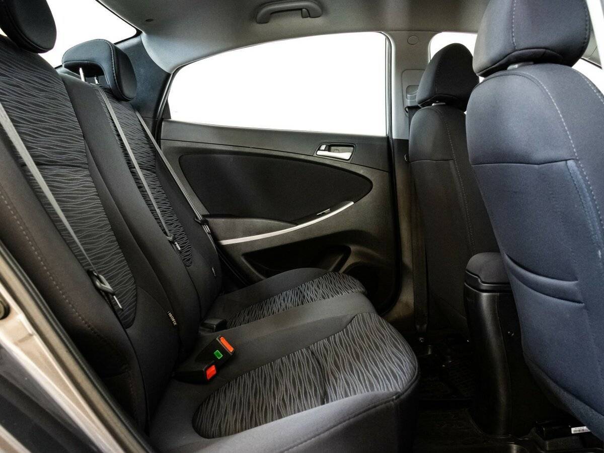 Купить Hyundai Solaris, 2015, 130 000 км, фото №12