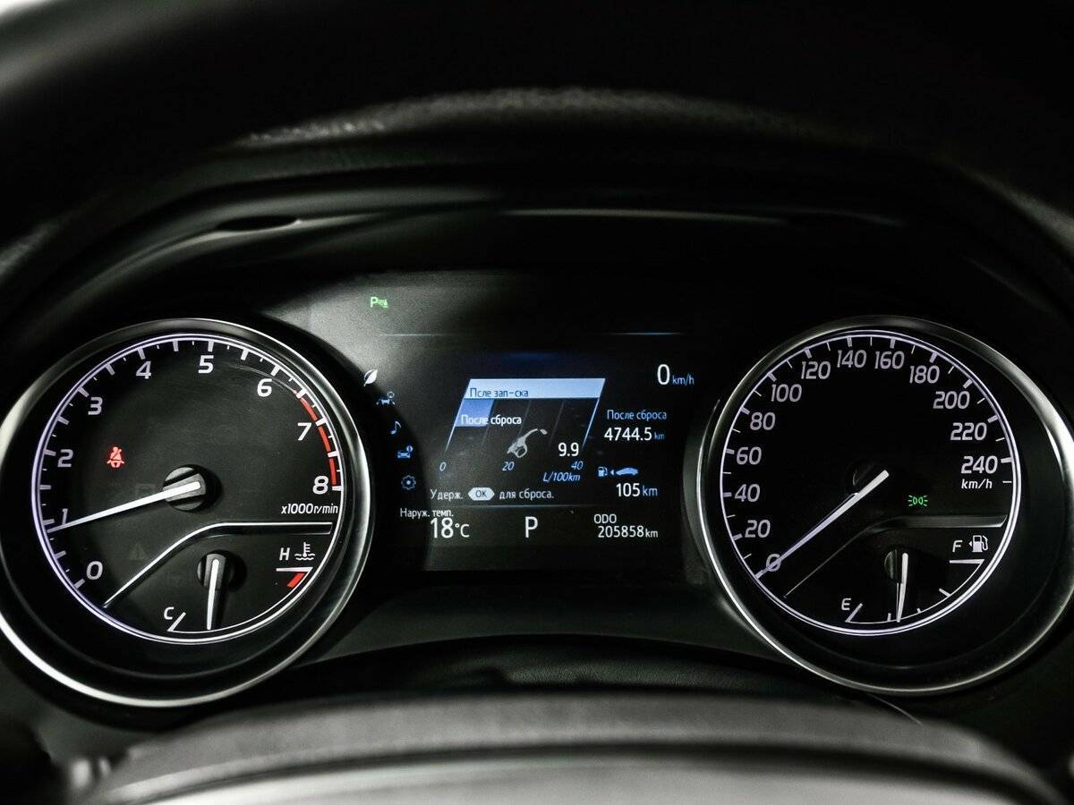 Купить Toyota Camry, 2019, 201 000 км, фото №10