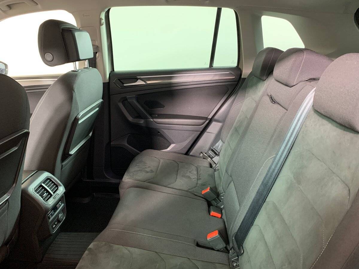 Купить Volkswagen Tiguan, 2018, 94 573 км, фото №18