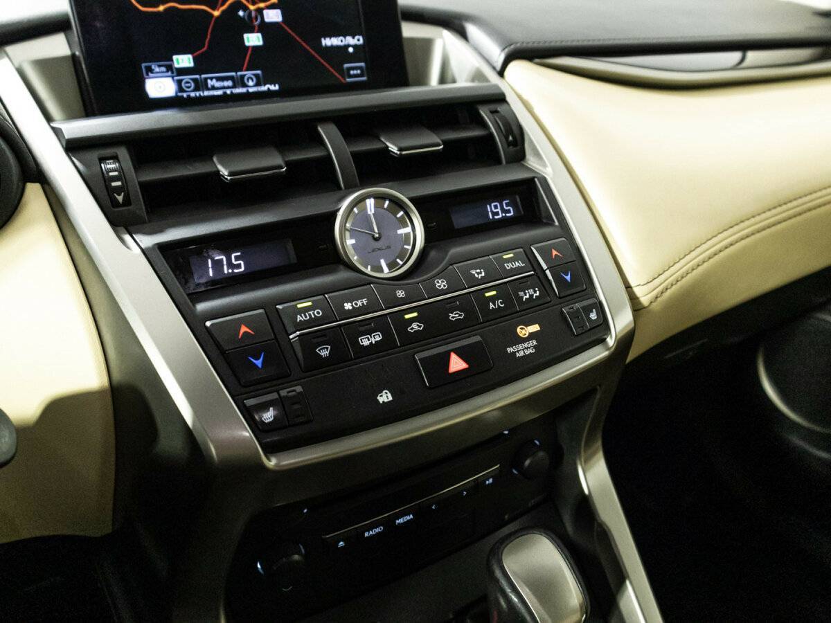 Купить Lexus NX 200, 2015, 95 026 км, фото №21