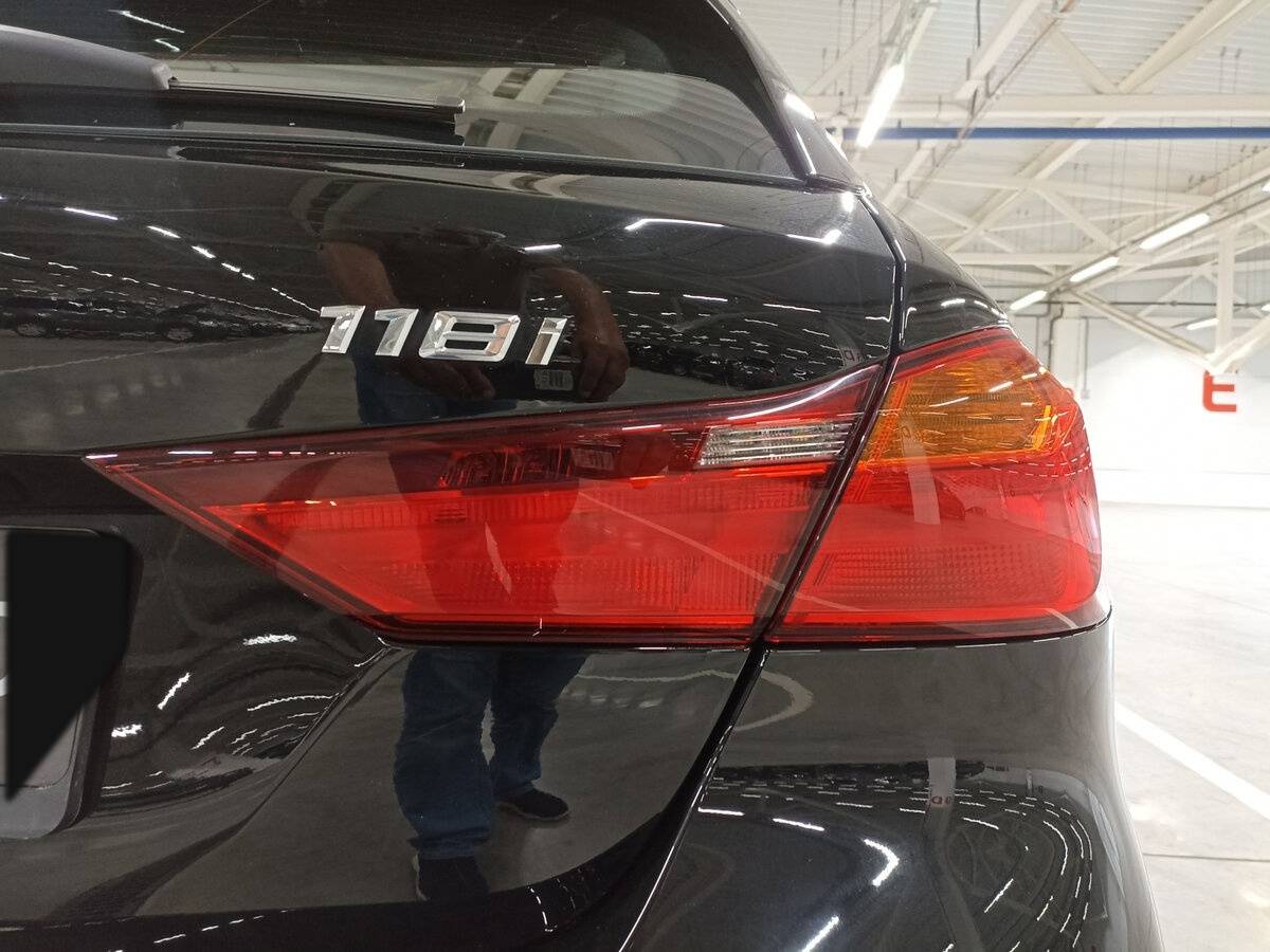 Купить BMW 1 серии 118i, 2019, 111 975 км, фото №9