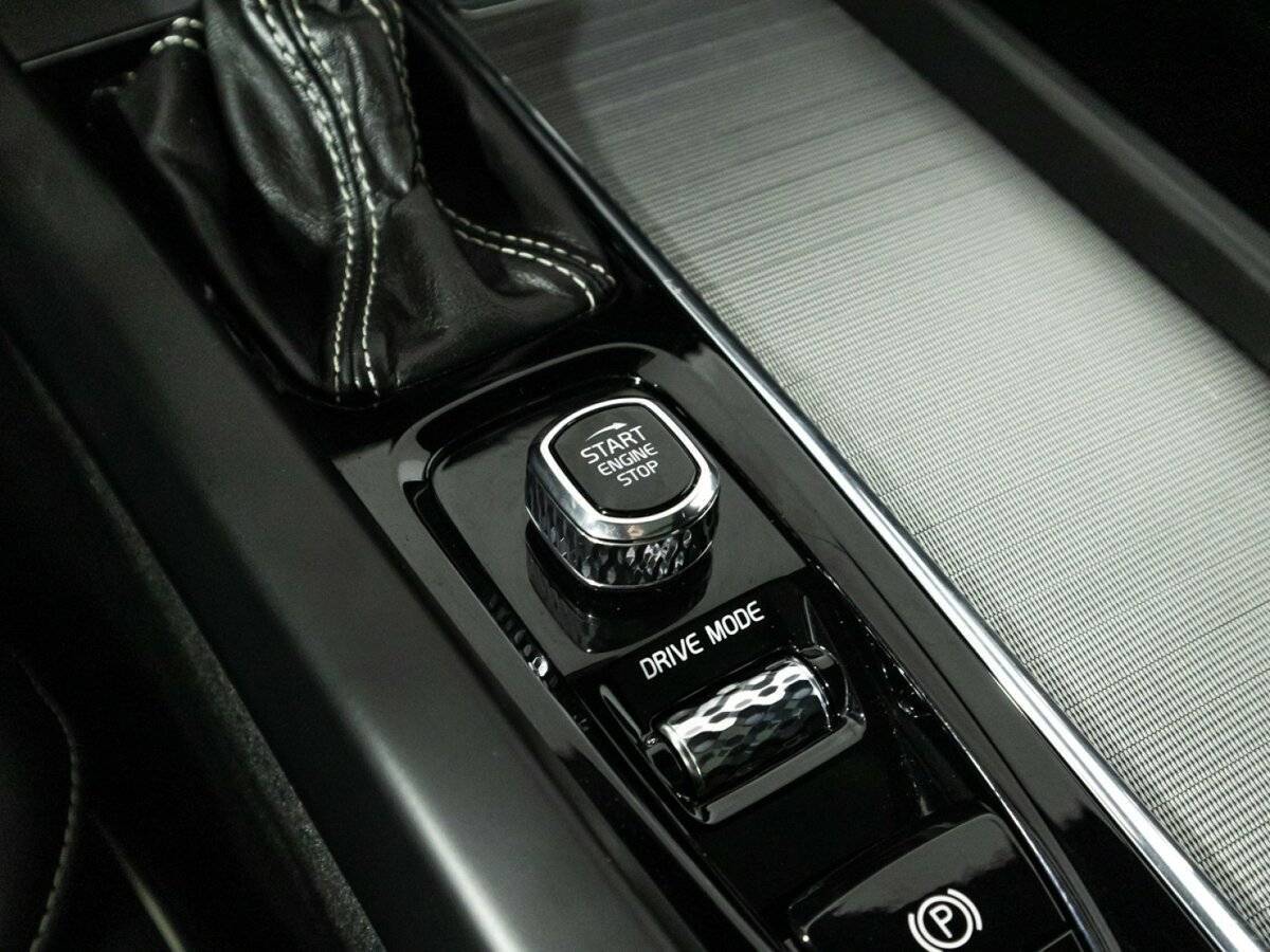 Купить Volvo XC60, 2018, 112 295 км, фото №23