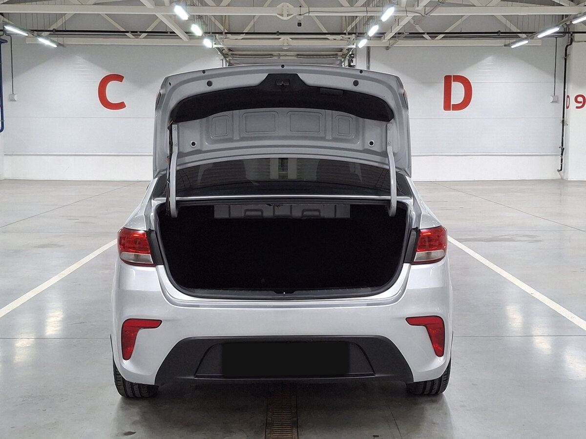 Купить Kia Rio IV, 2017, 180 535 км, фото №10