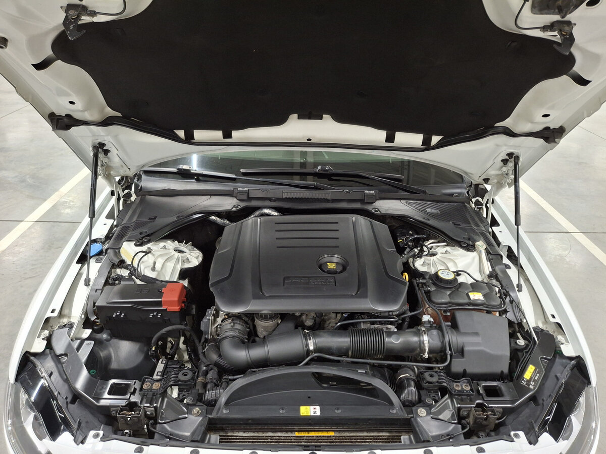 Купить Jaguar XF II, 2016, 154 603 км, фото №9