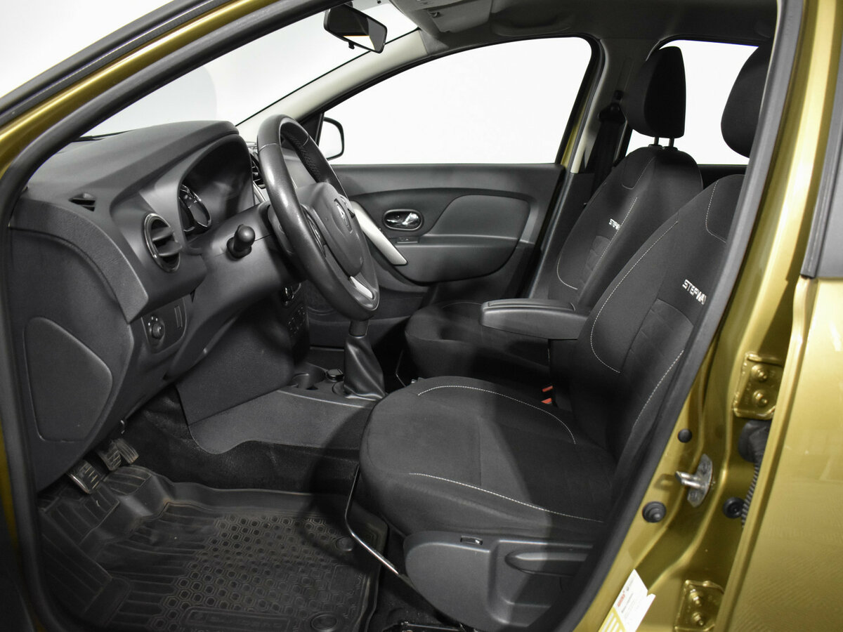 Купить Renault Sandero Stepway II, 2016, 156 052 км, фото №8