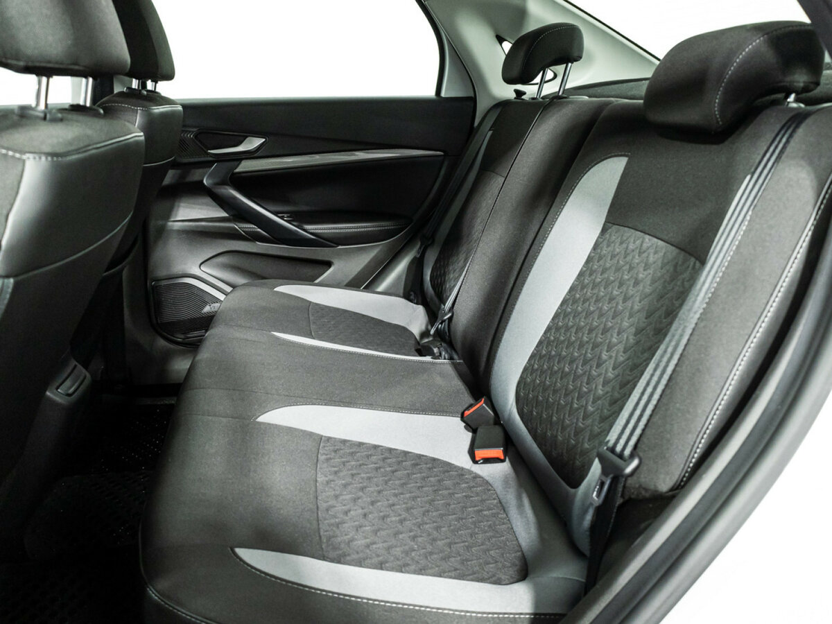 Купить Lada (ВАЗ) Vesta I Рестайлинг (NG), 2023, 37 307 км, фото №10