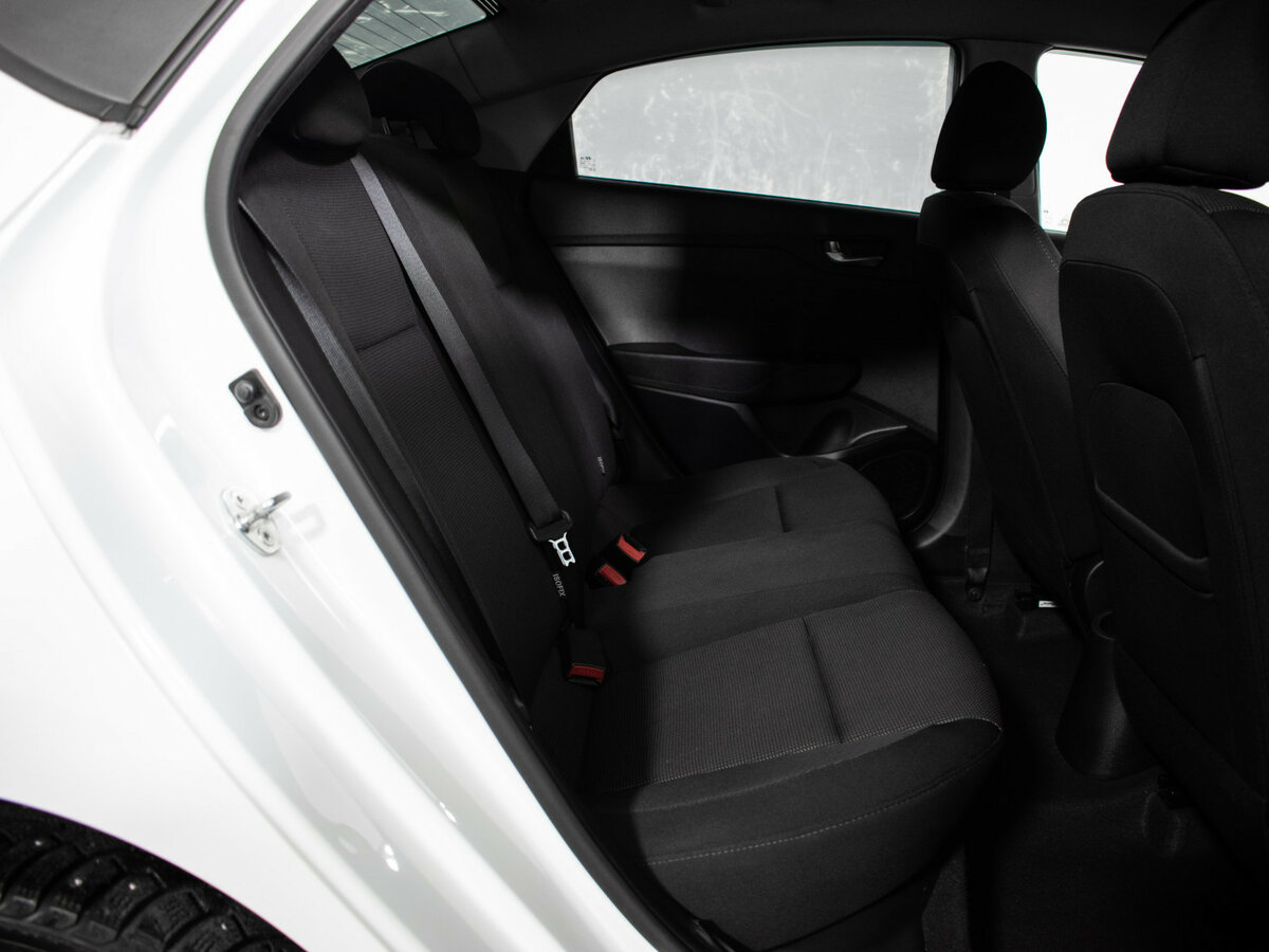 Купить Hyundai Solaris II, 2020, 107 000 км, фото №9