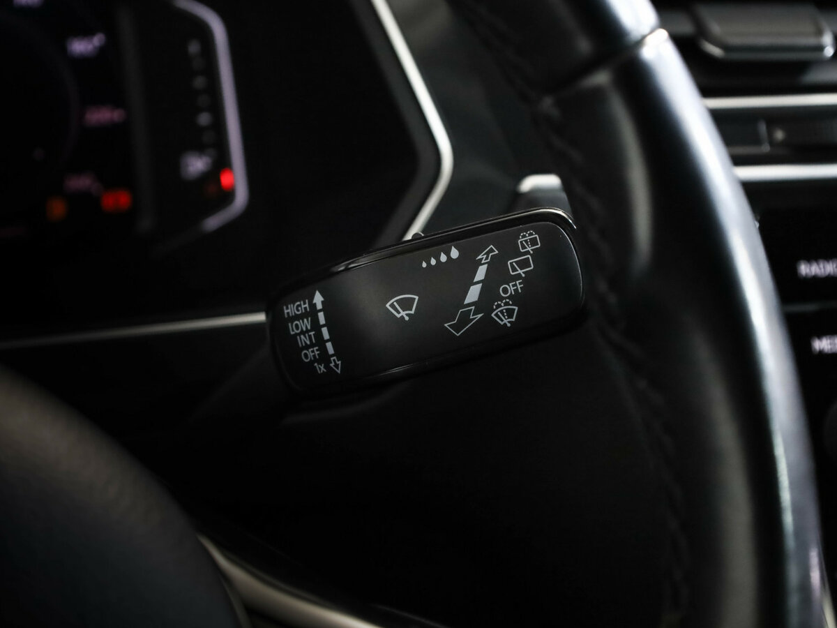 Купить Volkswagen Tiguan II, 2019, 145 700 км, фото №14