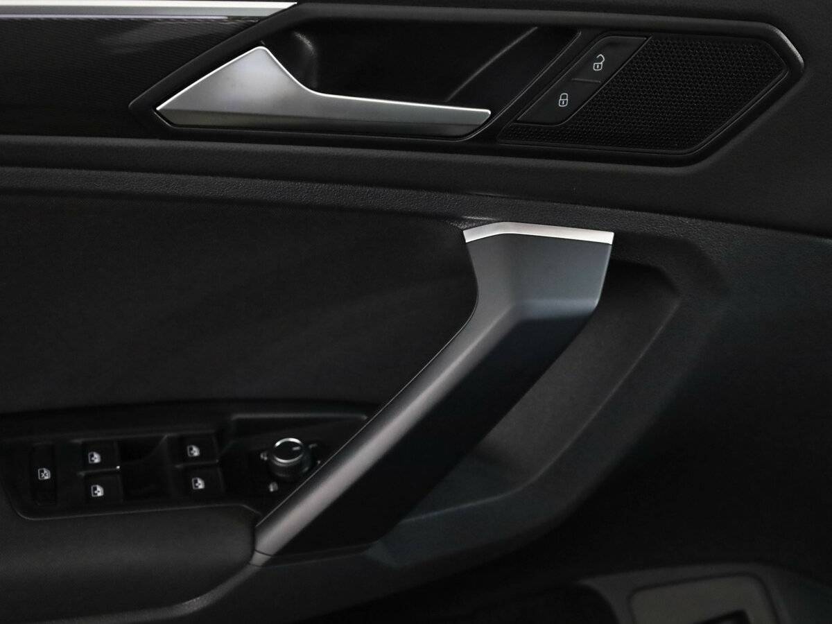 Купить Volkswagen Tiguan II, 2019, 145 700 км, фото №21