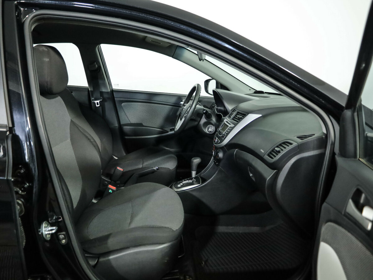 Купить Hyundai Solaris I, 2013, 148 193 км, фото №24