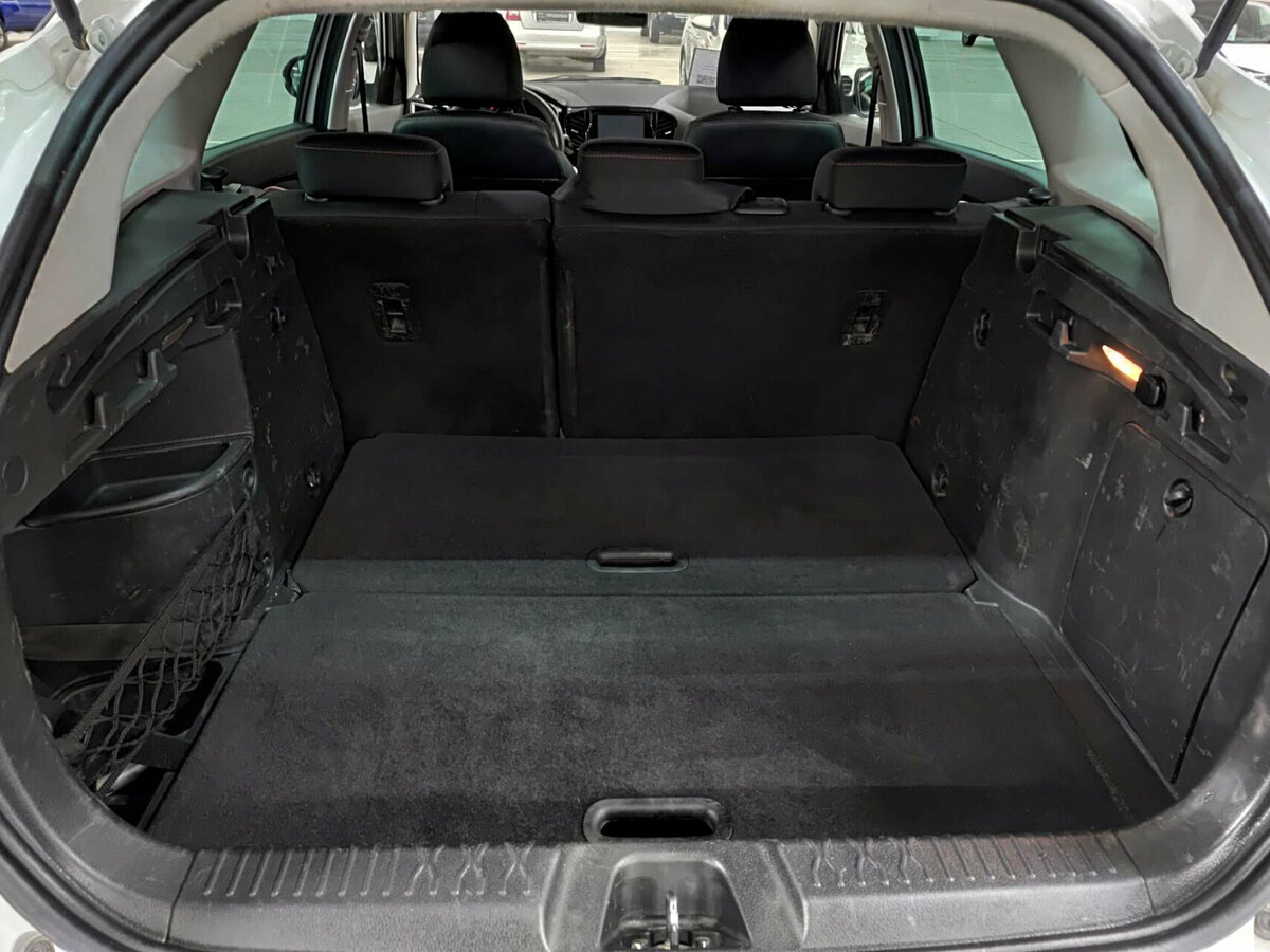 Купить Lada (ВАЗ) Vesta SW I, 2018, 212 339 км, фото №10